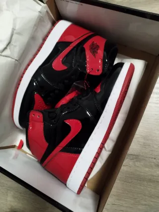Nike Air Jordan 1 Patent Nero Rosso
