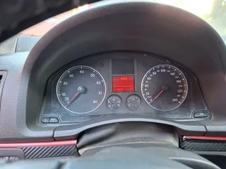 Volkswagen Golf 2005