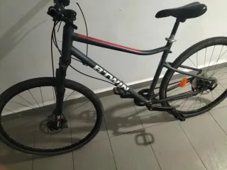 Bicicleta Dirt BTWIN