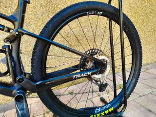 Megamo Track R120 07