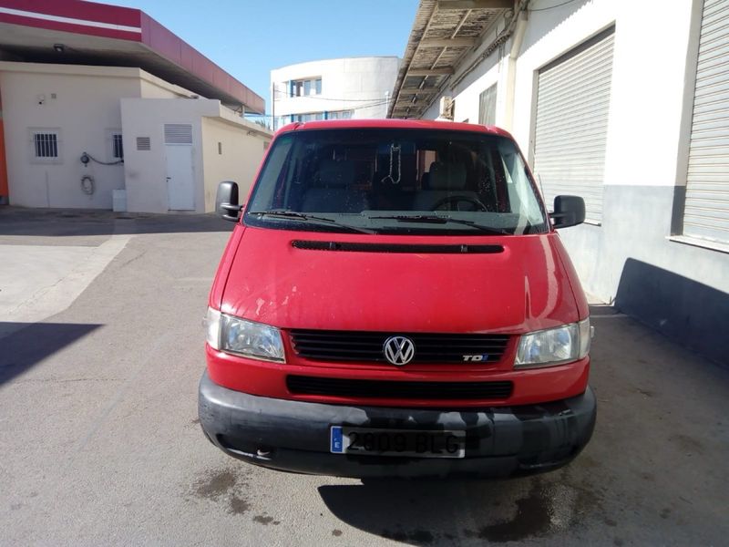 Volkswagen T4 KOMBI 2.5 TDI - foto 1