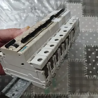 Quadro/Centralina BTicino E81A Interruttori Magnet