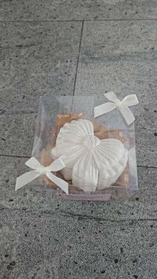 Bomboniere fiocco bianco. Info in privato.