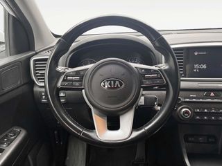 Kia Sportage 1.6 MHEV Business 4x4 100 kW (136 CV)