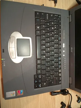Portatile Acer TravelMate 200 Windows XP