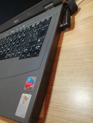 Portatile Acer TravelMate 200 Windows XP