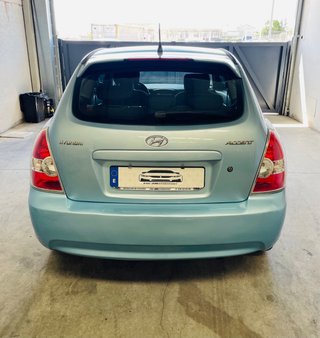 Hyundai Accent 1.5 crdi 110cv