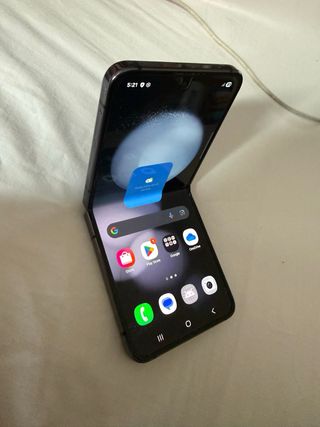 Samsung Galaxy Z Flip 5 256GB