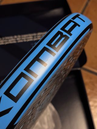 Pala Pádel Kombat Teide Manu Martín