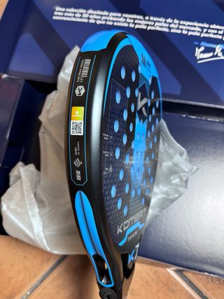 Pala Pádel Kombat Teide Manu Martín