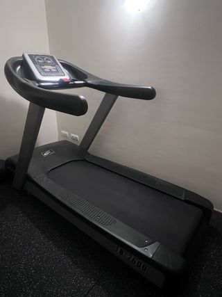 Conjunto Gimnasio: Bicicleta,Cinta y Banco pesas