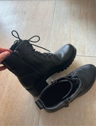 Botines Vera con cordones y cremallera