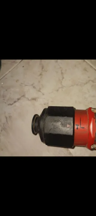 Taladro percutor Hilti