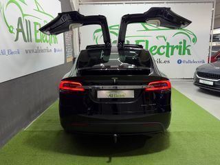 Tesla Model X Long Range Raven 6 Plazas