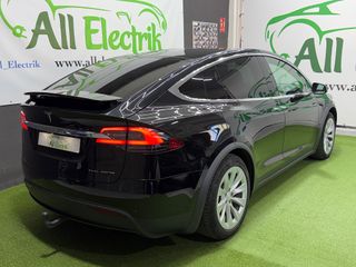 Tesla Model X Long Range Raven 6 Plazas