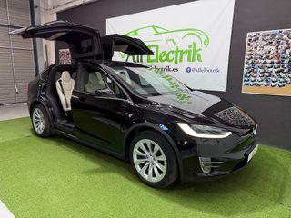 Tesla Model X Long Range Raven 6 Plazas