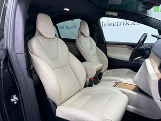 Tesla Model X Long Range Raven 6 Plazas