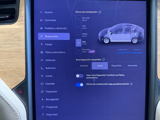 Tesla Model X Long Range Raven 6 Plazas