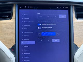 Tesla Model X Long Range Raven 6 Plazas