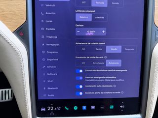 Tesla Model X Long Range Raven 6 Plazas