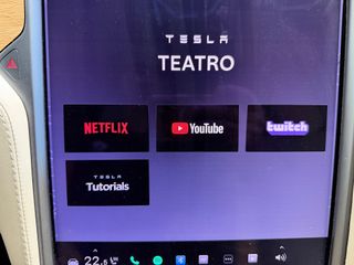 Tesla Model X Long Range Raven 6 Plazas