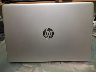 Portátil HP 15s-fq1075ns Plata