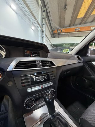 Mercedes-Benz Clase C220 AVANTGUARDE