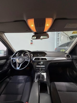 Mercedes-Benz Clase C220 AVANTGUARDE