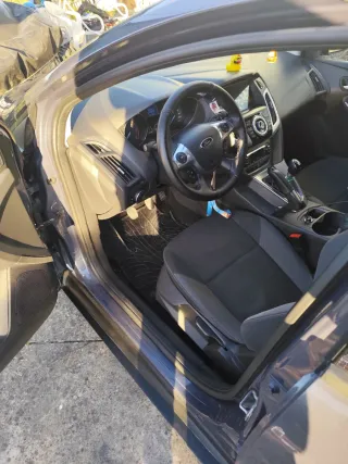 Ford Focus 2011
