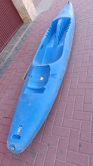 Kayak azul para 1 persona