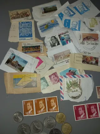 Lote Sellos y Monedas Francesas