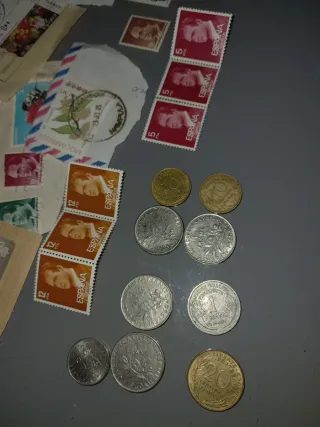 Lote Sellos y Monedas Francesas