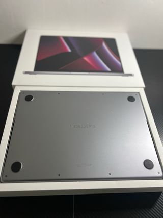 MacBook Pro M2 Pro 14” 16GB 1TB SSD e CPU 12-core