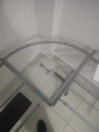 Mesa Escritorio cristal y metal