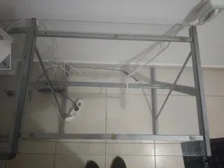 Mesa Escritorio cristal y metal