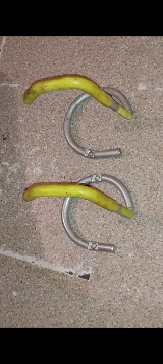 2 Ganchos para colgar bicicleta