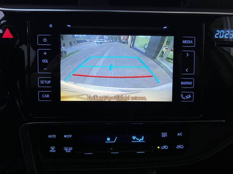 Toyota Auris Hybrid Touring Sports 2018 foto 10