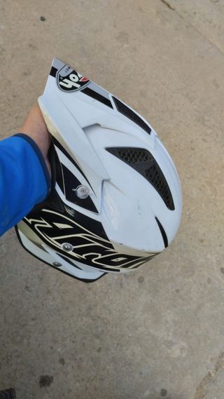 Casco Airoh TRRS