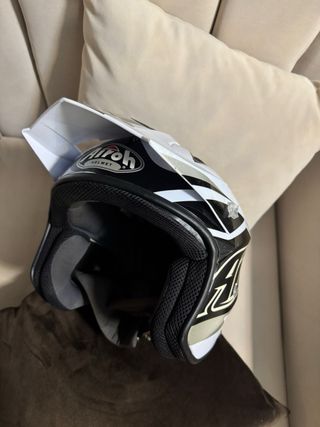 Casco Airoh TRRS