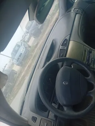 Renault laguna  1.9 dci 2005