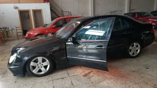 Mercedes-Benz Clase E 2004