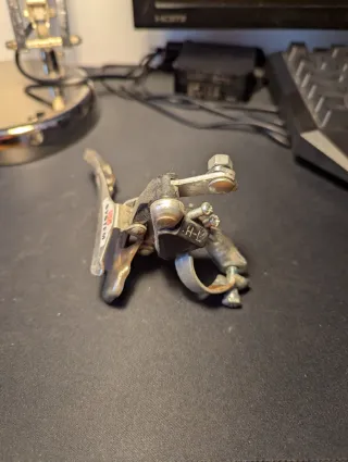 Deragliatore anteriore Shimano SG System