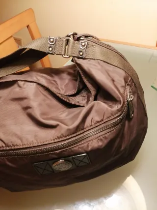 Bolso Kipling original marrón chocolate.