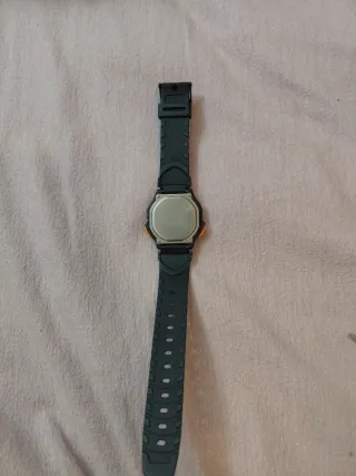 Reloj Casio SFX Alarm Chrono