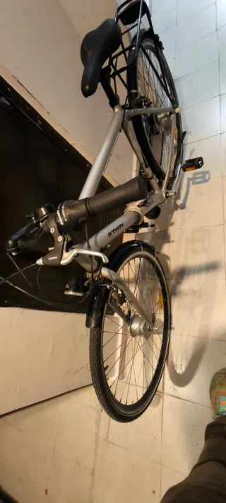 Bicicleta Btwin Hoprider 300 Gris