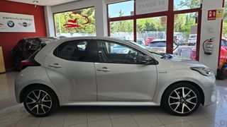 Toyota Yaris 1.5 120H Style Plus