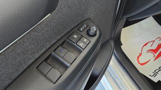 Toyota Yaris 1.5 120H Style Plus