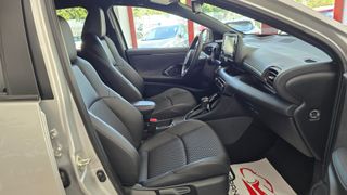 Toyota Yaris 1.5 120H Style Plus