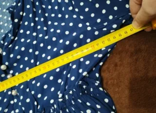 Vestido azul con lunares, talla M