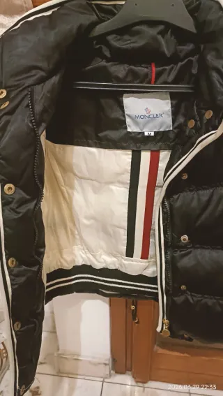Moncler smanicato taglia M